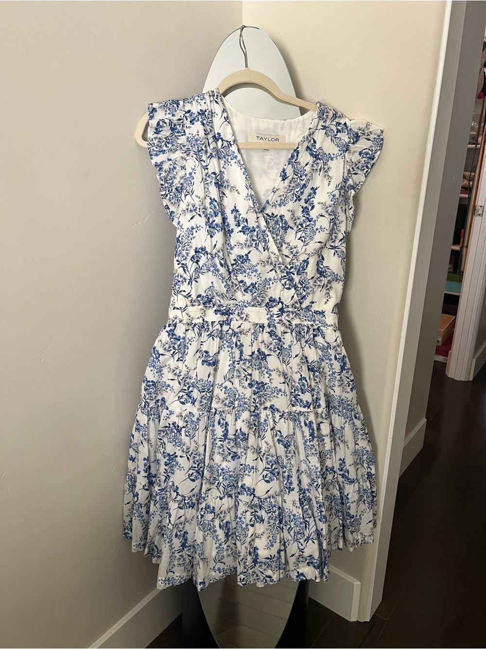 Taylor White and Blue Floral Mini Dress with Ruffle Sleeves - Picture 3 of 8